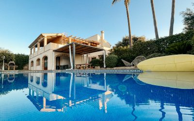 Typisch mallorquinische Finca, nahe am Meer